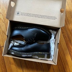 New In Box Dr. Martens 1461 Oxfords